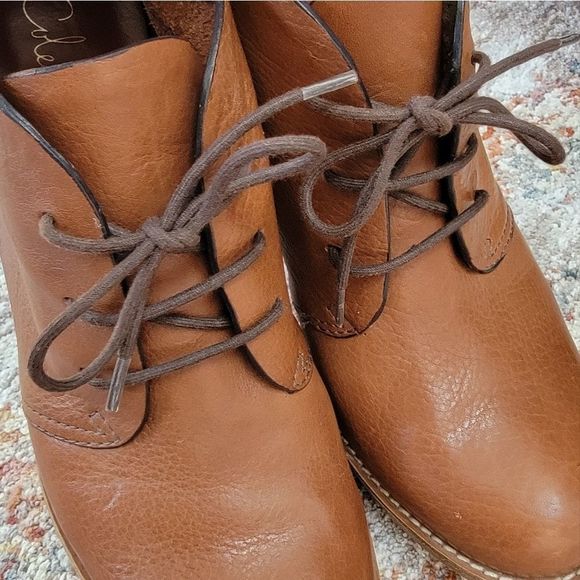 Cole Haan Leather Laceup Boots 9 - Picture 4 of 10